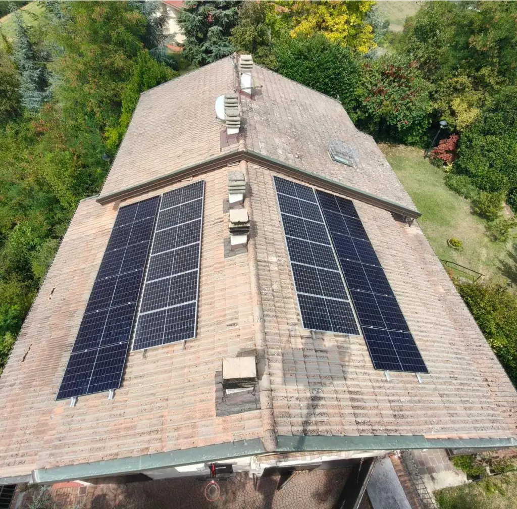 Impianto fotovoltaico di 17000 W