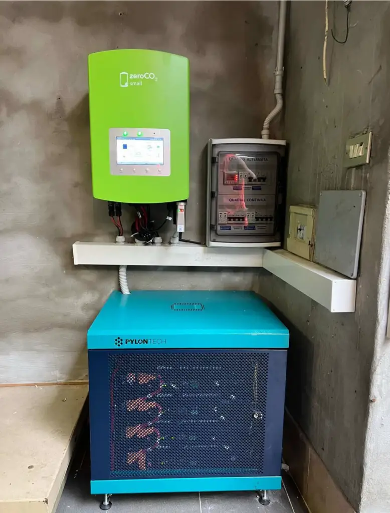 Installazione sistema di accumulo SOLIS